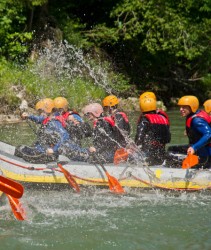 RIVER-RAFTING-Vormittagstour-mit-Grillen